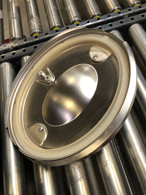 Photo 4 of Geek Chef 8 Qt 12-in-i Multiuse Programmable Electric Pressure Cooker Oval, Slow Cooker, Rice Cooker, Steamer, Sauté, Yogurt Maker and Warmer, Non-Stick Pot Has Cool-Touch Handles, EZ-Lock (GP80Plus)
used / dirty