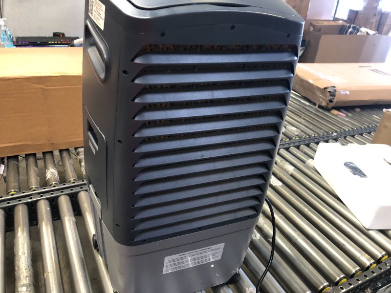 Photo 4 of Honeywell 780 CFM 3-Speed Outdoor Rated Portable Evaporative Cooler (Swamp Cooler) with GFCI Cord for 320 sq. ft.
