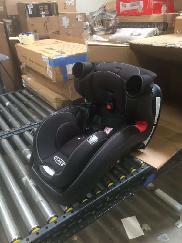 Photo 5 of Graco TrioGrow SnugLock LX 3-in-1 Convertible Car Seat - Sonic