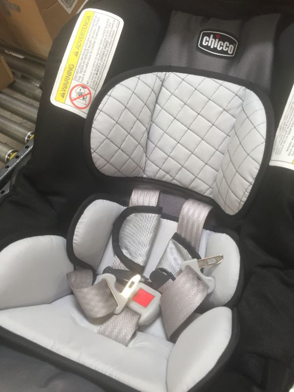 Photo 2 of Chicco KeyFit 30 Infant Car Seat, Orion