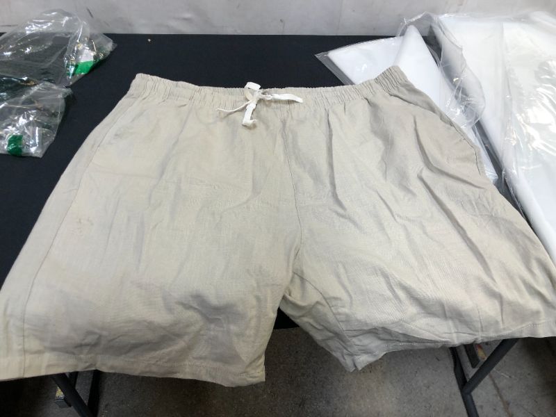 Photo 1 of WOMEN'S JOG SHORTS SIZE XL