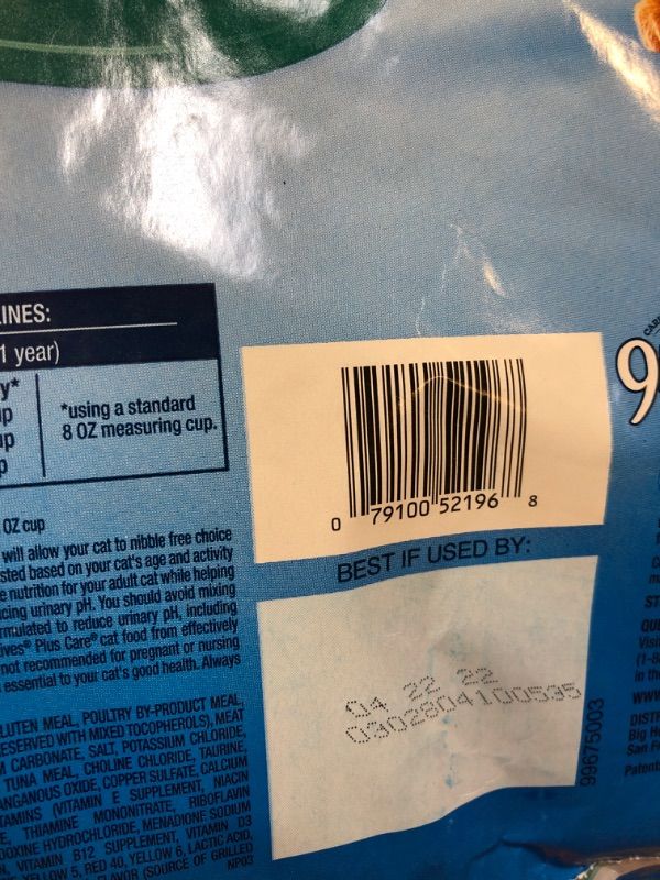 Photo 1 of 9Lives Plus Care Dry Cat Food, 12 Pound Bag
Exp: April 2022