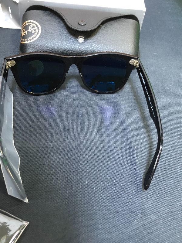 Photo 5 of Ray-Ban Men S Gradient Original Wayfarer RB2140-901/58-54 Black Wayfarer Sunglasses
