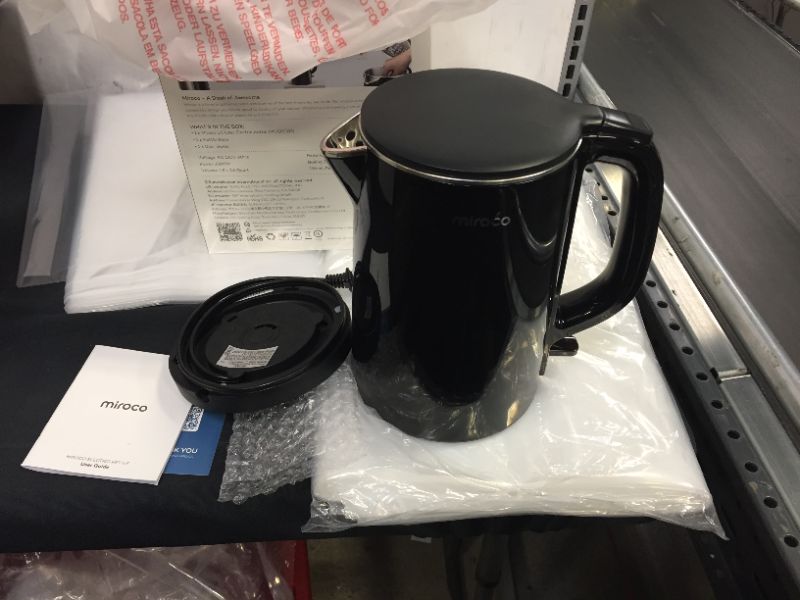 Photo 2 of  Miroco MI-EK003 electric kettle, Large, Black 1.5L
