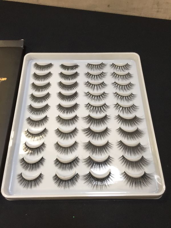 Photo 1 of BEAUTY BELONGS TO YOU FALSE EYELASHES 