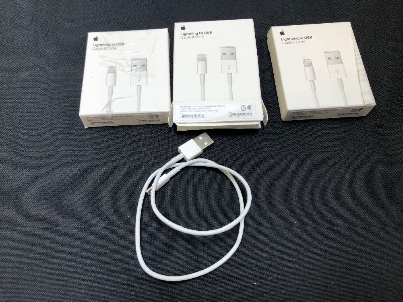 Photo 2 of Apple Lightning to USB Cable (0.5 m) 3 PACK