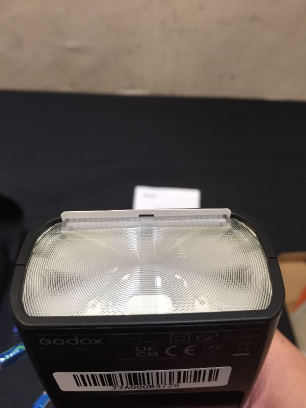 Photo 1 of Godox TT350S 2.4G TTL Speedlite Flash Sony Mirrorless Cameras - GN36 HSS(Max.1/8000s) 0.1-2.2s Recycle Time 210 Full Power Flashes 22 Steps Power Output(1/1-1/128) 24-105mm Auto/Manual Zooming … ---- MISSING PIECES