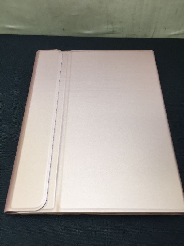 Photo 3 of hb030 bluetooth keyboard with case for ipad  --- unable to fully test 