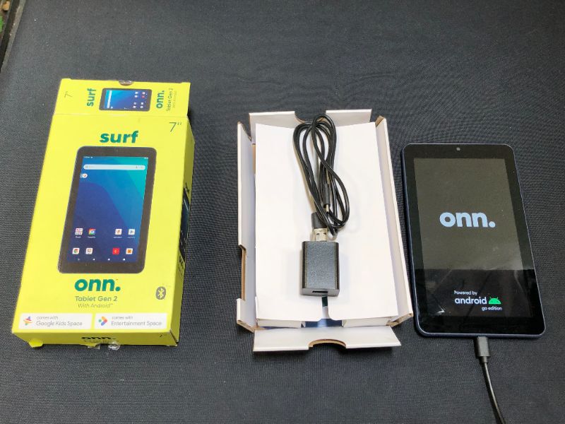 Photo 2 of onn. 7" Tablet, 16GB (2021 Model)
