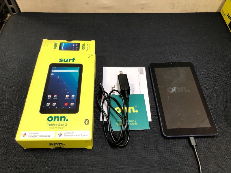 Photo 2 of onn. 7" Tablet, 16GB (2021 Model)
