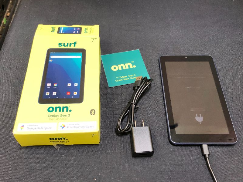 Photo 2 of onn. 7" Tablet, 16GB (2021 Model)
