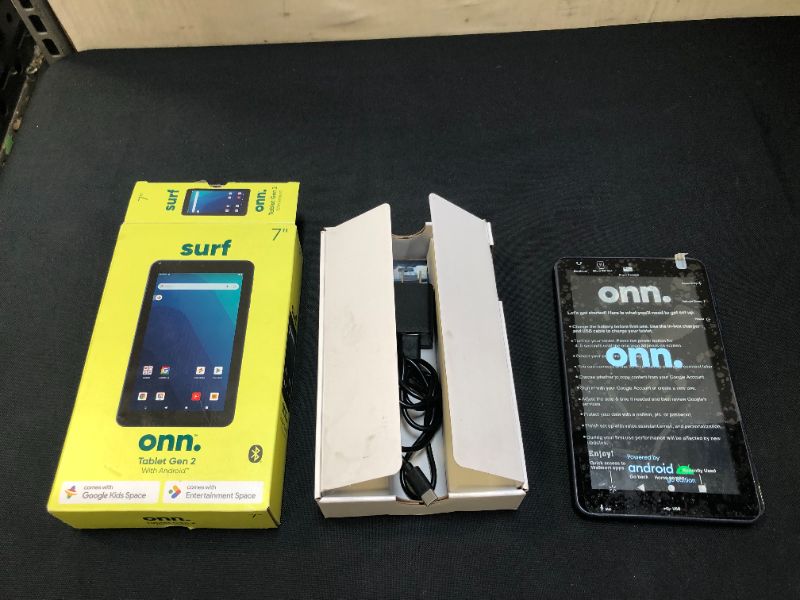 Photo 2 of onn. 7" Tablet, 16GB (2021 Model)
