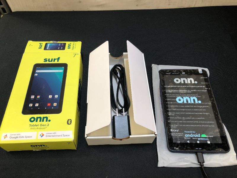 Photo 2 of onn. 7" Tablet, 16GB (2021 Model)
