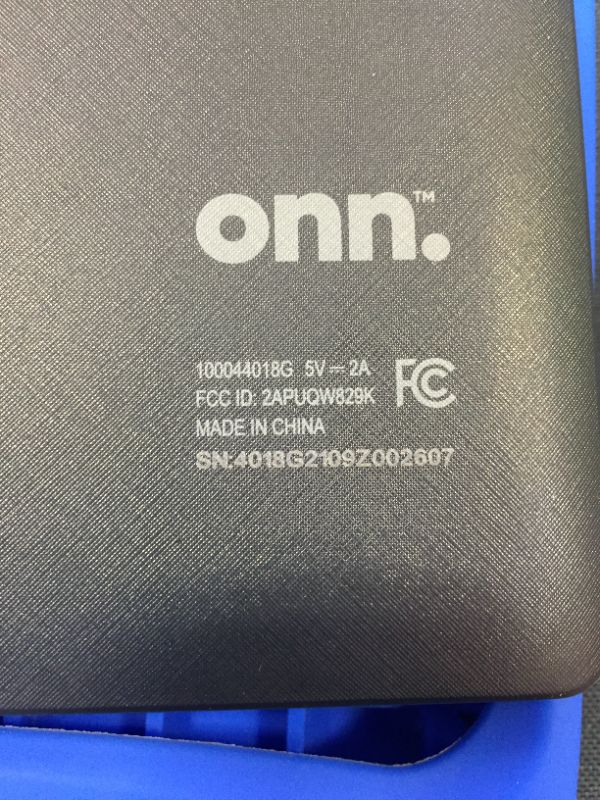 Photo 3 of onn. 8" Kids Tablet, 32GB (2021 Model) - Blue

