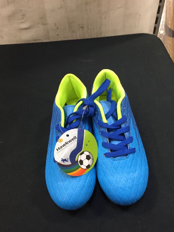 Photo 1 of BOYS SOCCER SHOES
SIZE 11