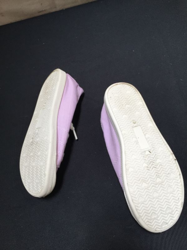Photo 1 of girls' shoes
size unknown 