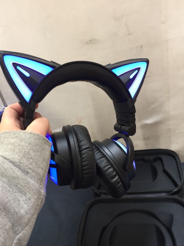 Photo 3 of YOWU RGB Cat Ear Headphone 3G Wireless 5.0 Foldable Gaming Headset with 7.1 Surround Sound, Built-in Mic & Customizable Lighting and Effect via APP, Type-C Charging Audio Cable-Black
