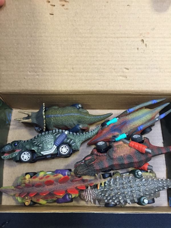 Photo 2 of dinosaur go-kart 
6 pcs 