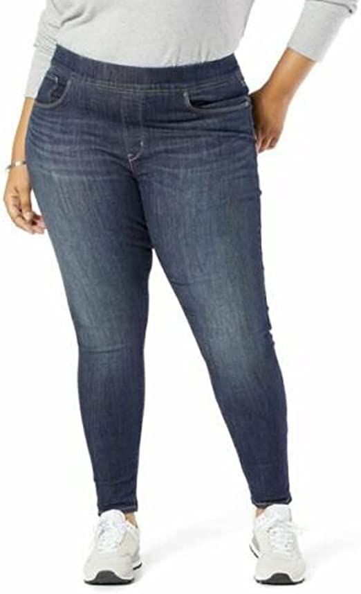 Photo 1 of Signature by Levi Strauss & Co. Gold Label Women's Totally Shaping Pull-on Skinny Jeans SKINNY 34 X 28