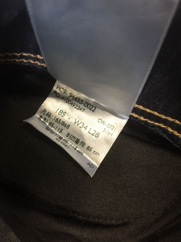 Photo 3 of Signature by Levi Strauss & Co. Gold Label Women's Totally Shaping Pull-on Skinny Jeans SKINNY 34 X 28