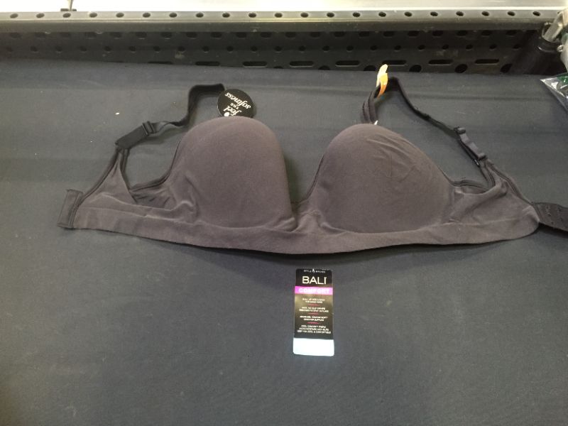 Photo 2 of Bali Comfort Revolution Wireless Bra, Full-Coverage Wirefree Bra, Wireless Everyday Bra with Cool Comfort Fabric 36DD