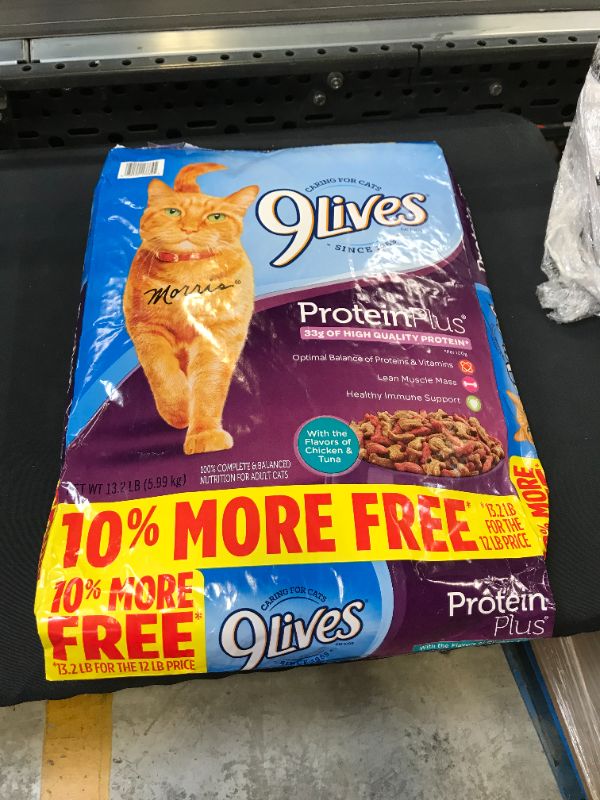 Photo 2 of 9Lives Protein Plus Dry Cat Food Bonus Bag, 13.2Lb (EXP: 04/22/2022)
