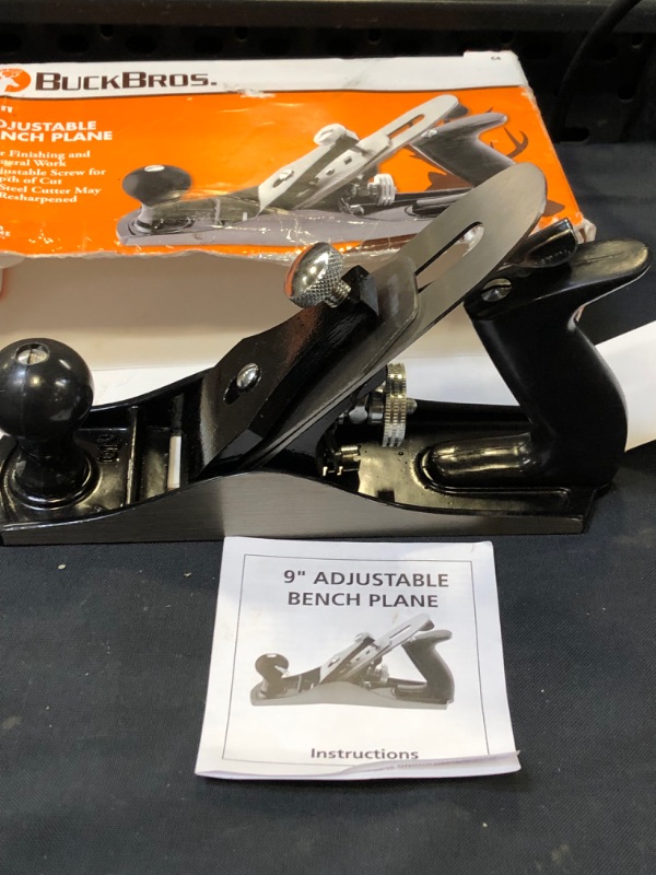 Photo 1 of GreatNeck C4 Bench Jack Plane (9 Inch), 2 Inch Cutter, Adjustable to Control the Blade, Cast Iron Body, Quality Plastic Ergonomic Handles
[ unable to test for proper function ]