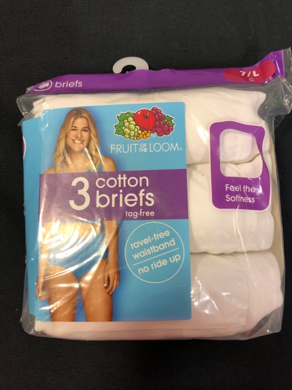 Photo 2 of Fruit of the Loom Women's Cotton Brief Panties - 3 Pack Size Large
