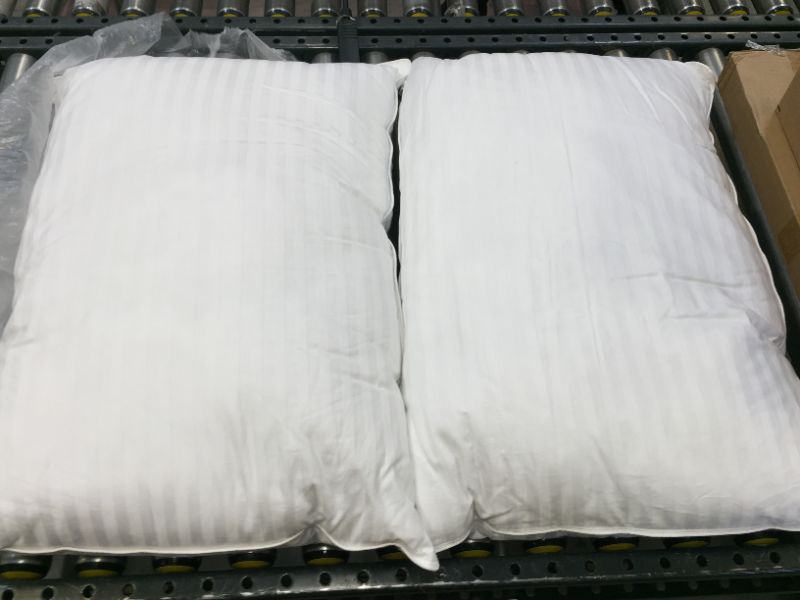 Photo 2 of Beckham Hotel Collection Bed Pillows for Sleeping - Queen Size, Set of 2 - Cooling, Luxury Gel Pillow for Back, Stomach or Side Sleepers
