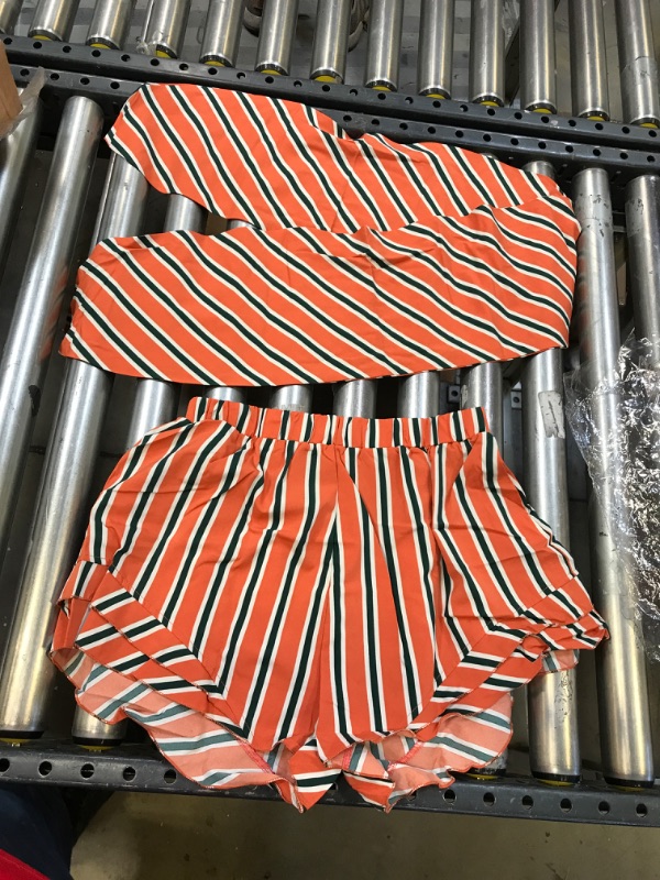 Photo 2 of YGpzd Womens Summer Two Piece Outfits Strapless Jumpsuits Rompers Striped Crop Top with Shorts Set
Size: XL
