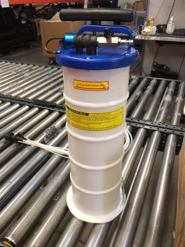 Photo 1 of Aocoom-QingCang 6.5 Liter Oil Changer Vacuum Transmission Fluid Extractor Pneumatic/Manual Fluid Evacuator with Pump Tank Remover and Brake Bleeding Hose Engine Oil Change & Fluid Change Tool
