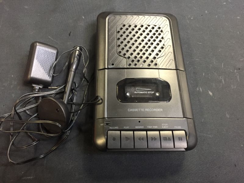 Photo 2 of Groove Onn 100008728 Cassette Recorder, GB
(MISSING CASSETTES)