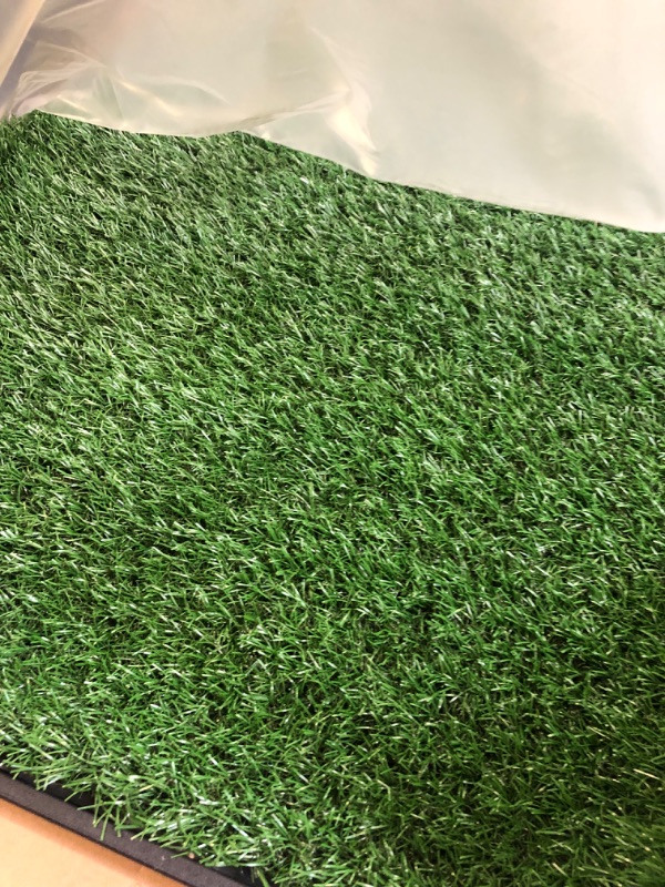 Photo 5 of Prevue Pet Products Tinkle Turf For Large Dog Breeds 41x28in