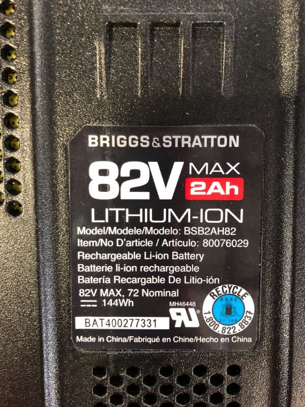 Photo 17 of --Sold for PARTS ONLY----Snapper XD 82V MAX Cordless Electric Clean Up Bundle with String Trimmer, Leaf Blower, (1) 2.0 Battery and (1) Rapid Charger (DEFECTIVE BATTERY-- DEAD BATTERY)
