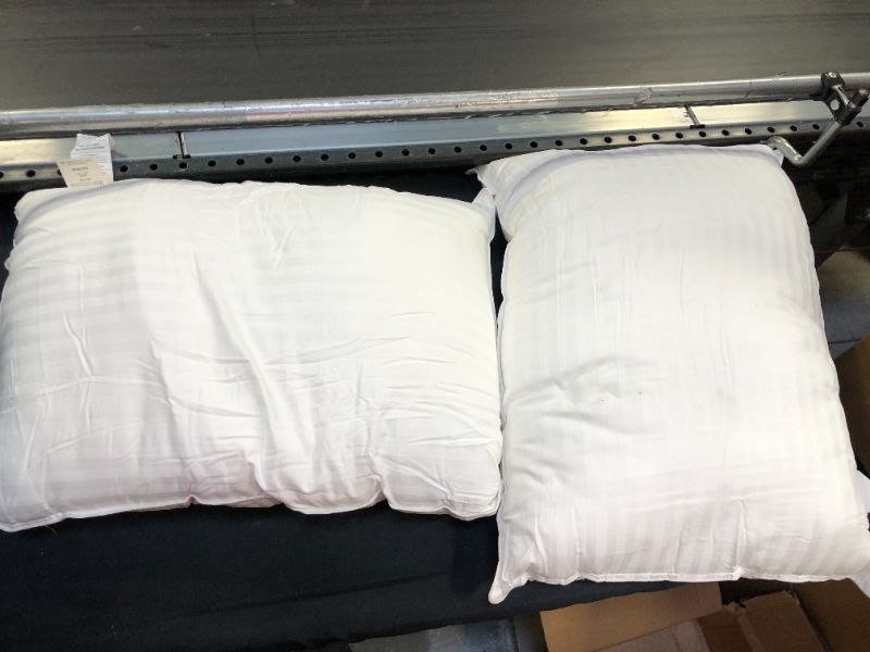 Photo 2 of Beckham Hotel Collection Luxury Linens Down Alternative Pillows for Sleeping, Queen, 2 Pack