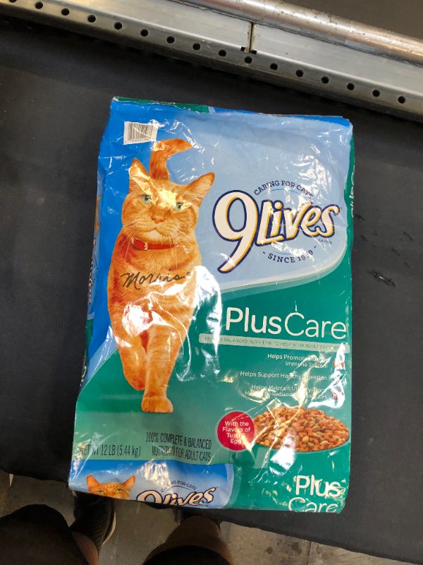 Photo 2 of 9Lives Dry Cat Food 12 LB- best by 7/3/22
