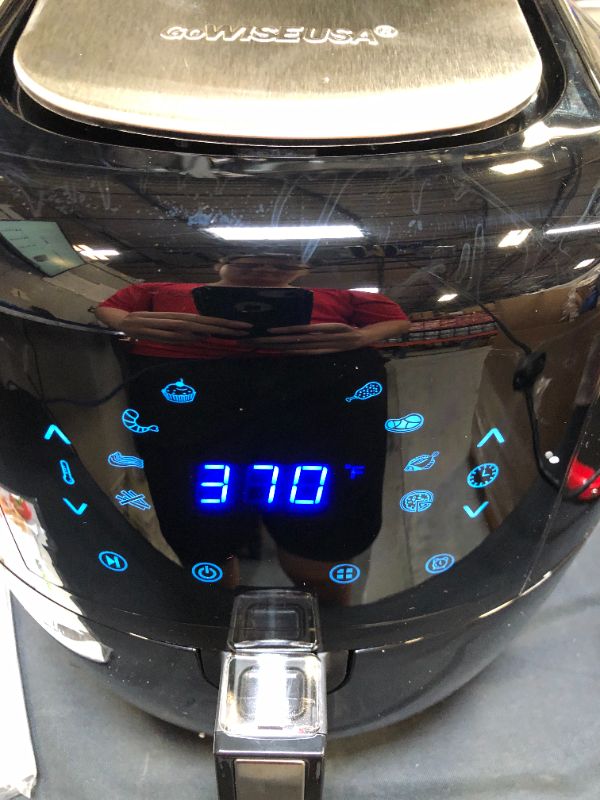 Photo 7 of 8-in-1 5.8 Qt. Black Electric Air Fryer with Recipe Book