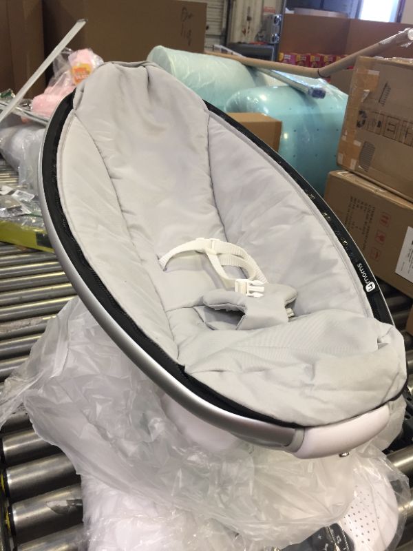 Photo 2 of 4moms mamaRoo 4 Multi-Motion Baby Swing, Bluetooth Baby Rocker with 5 Unique Motions, Nylon Fabric, Grey
