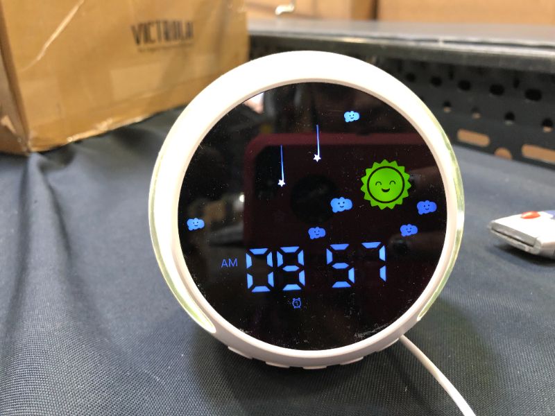 Photo 4 of Alarm Clock Touch Night Light .DIY Recording Alarm Clock Ringtones, Sleep Sound Machine, Wake Up Light Alarm Clock and Sleep Trainer for Children, Bluetooth Speaker.
