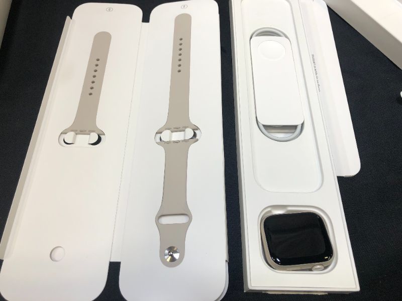 Photo 1 of Apple Watch Series 7 (GPS) 45mm Starlight Aluminum Case with Starlight Sport Band - Starlight
