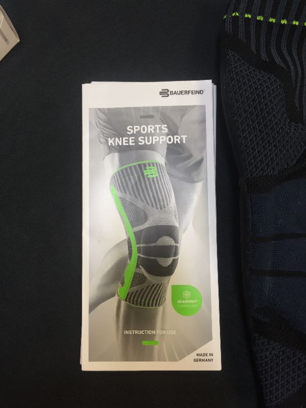 Photo 4 of Bauerfeind Sports Knee Support - Knee Brace for Athletes with Medical Grade Compression - Stabilization and Patellar Knee Pad