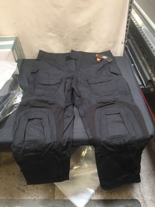 Photo 3 of KRYDEX Tactical Men's G3 Combat Pants with Knee Pads 34W