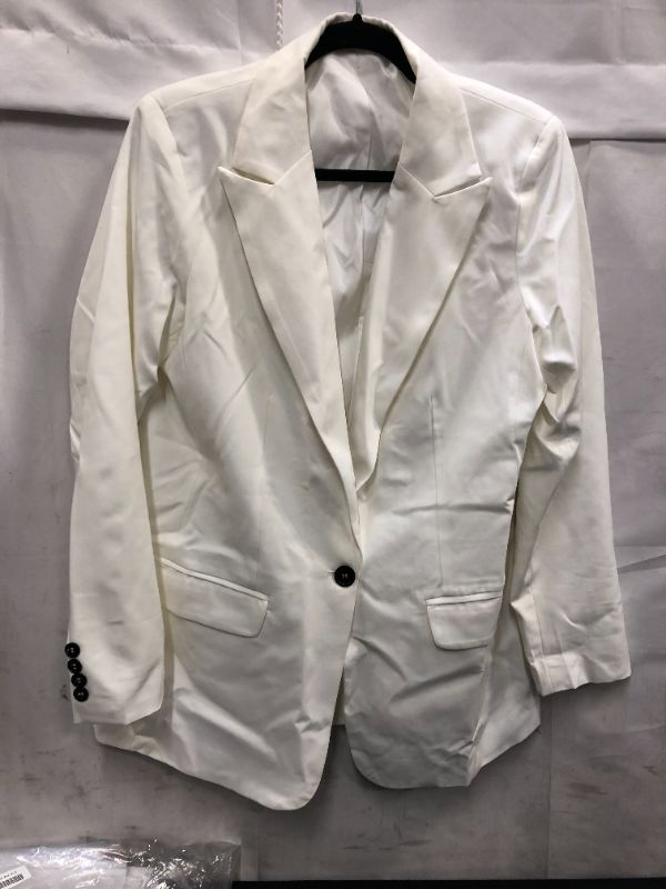 Photo 1 of Men's Jacket color Crème size large 