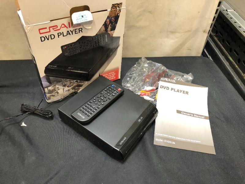 Photo 3 of Craig Electronics Inc. - DVD Player With Remote Control  
