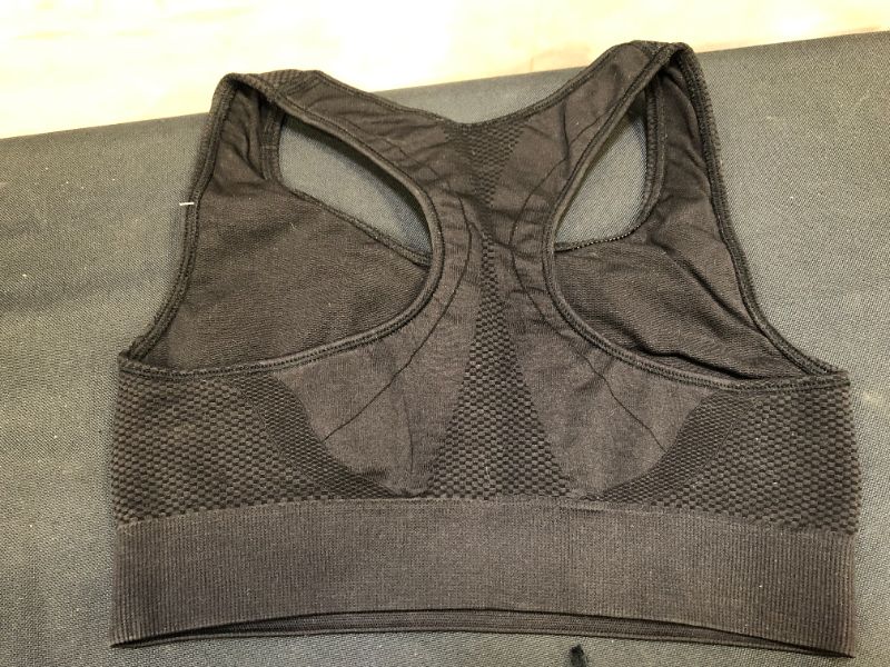 Photo 2 of size Medium Non Padded Sports Bra
