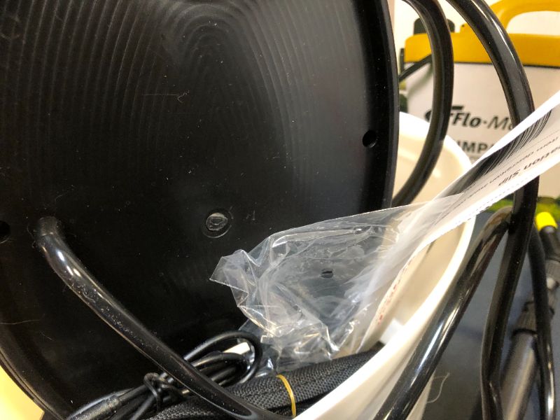 Photo 1 of Flo-Master Pumpless Power Sprayer
