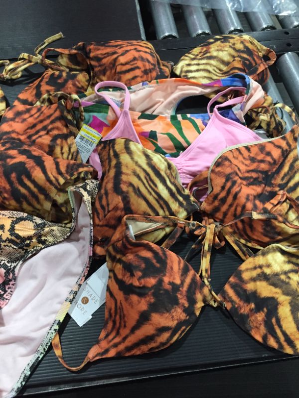 Photo 1 of Box slot miscellaneous swimwear and bottoms