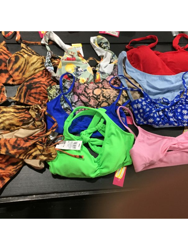 Photo 1 of Box slot miscellaneous swimwear and bottoms