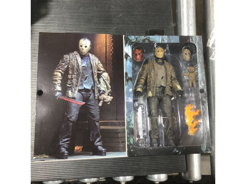 Photo 2 of Freddy Vs. Jason Ultimate Jason Voorhees 7-Inch Scale Action Figure