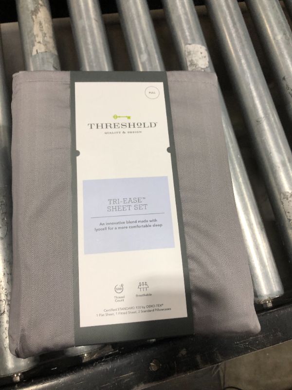 Photo 2 of 500 Thread Count Tri-Ease Printed Pattern Sheet Set - Threshold™

FULL